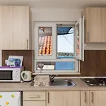 Lovro Apartment