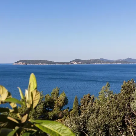 Lovro Ντουμπρόβνικ