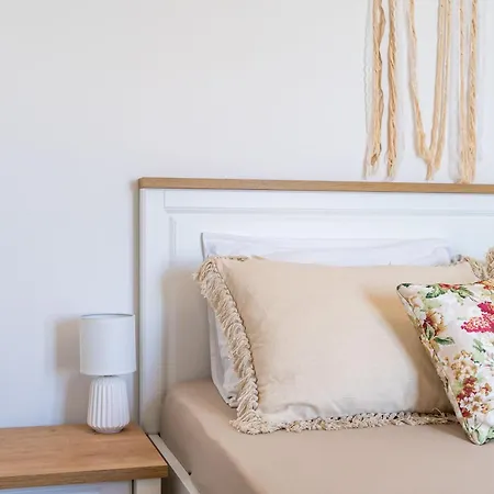 Apartment Lovro *