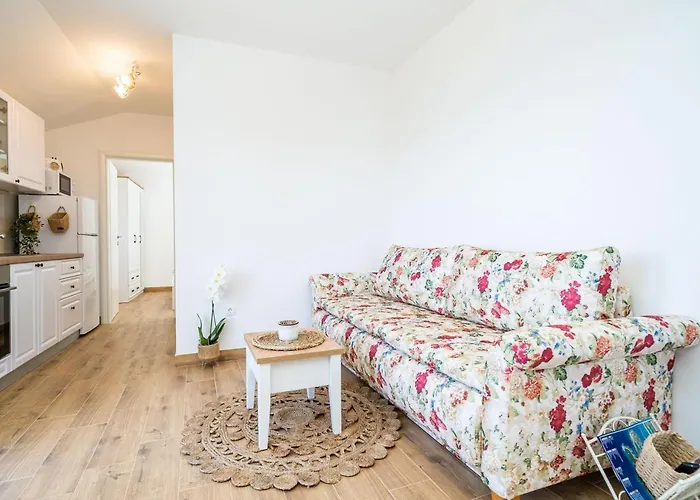 アパート Lovro *